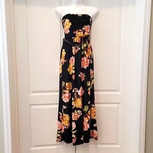 Sleeveless Floral Dress Medium